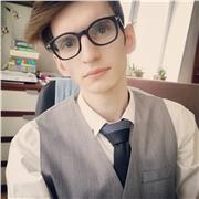 Insegnante laureato (triennale) in linguistica e metodica d'insegnamento delle lingue straniere (Francese, Inglese, Russo, Italiano)